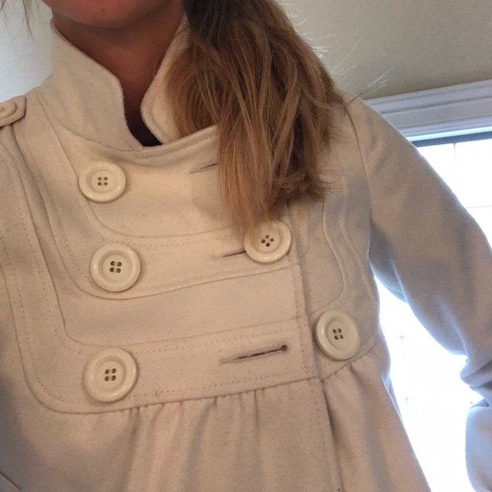 Winter White Size Small Jacket. - image 2